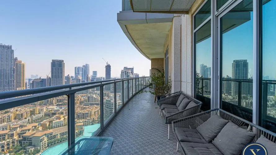 Apartamento de 5 dormitorios en The Residences, UAE No. 139 № 1