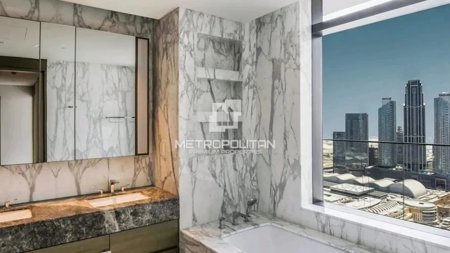 Apartamento de 4 dormitorios en Opera District, UAE No. 165 № 5