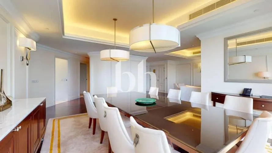 Apartamento de 4 dormitorios en Downtown Dubai (Downtown Burj Dubai), UAE No. 150 № 2