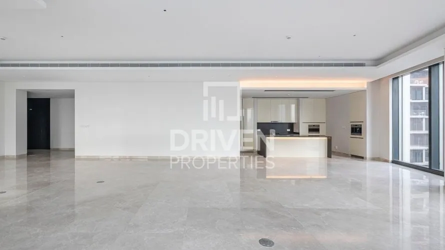 Apartamento de 4 dormitorios en Opera District, UAE No. 275 № 17