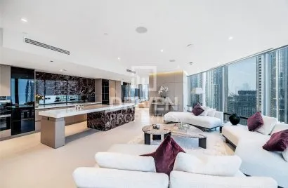 Apartamento de 4 dormitorios en Downtown Dubai (Downtown Burj Dubai), UAE No. 350