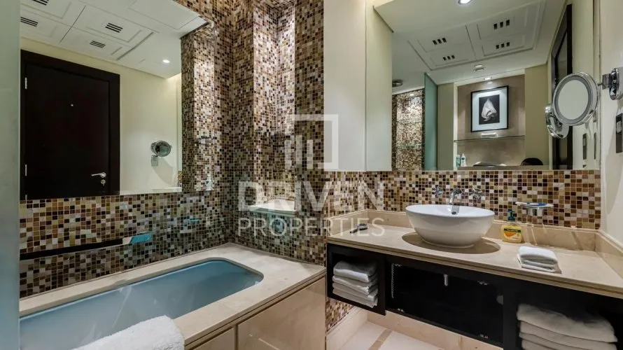 Apartamento de 4 dormitorios en Downtown Dubai (Downtown Burj Dubai), UAE No. 316 № 3