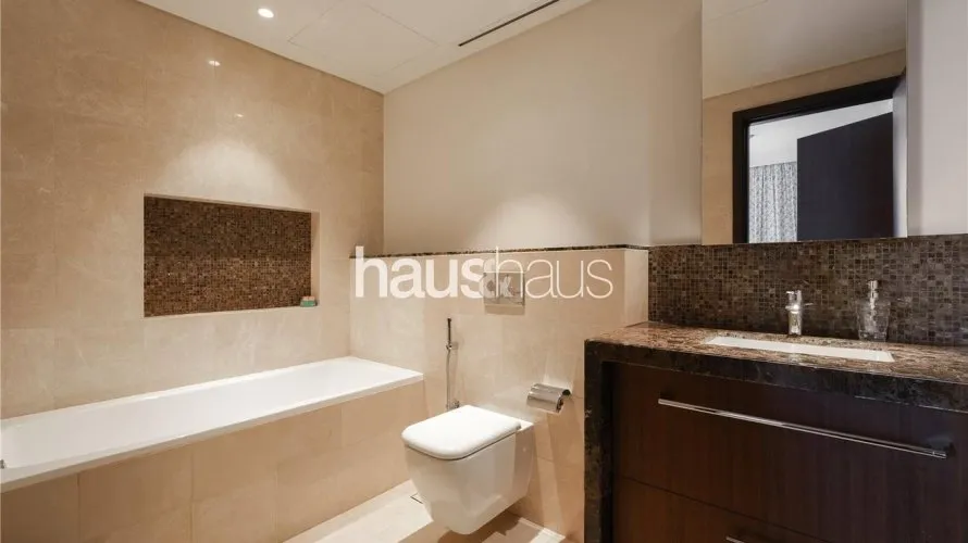 Duplex de 3 chambres à Downtown Dubai (Downtown Burj Dubai), UAE No. 131 № 17