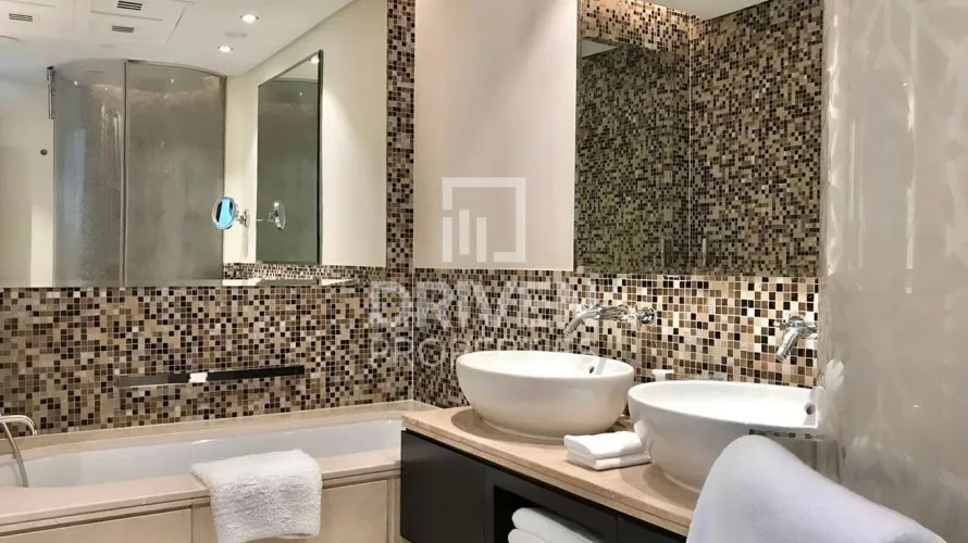 2 bedrooms apartment for sale, Downtown Dubai (Downtown Burj Dubai), Dubai, UAE No. 369 № 2